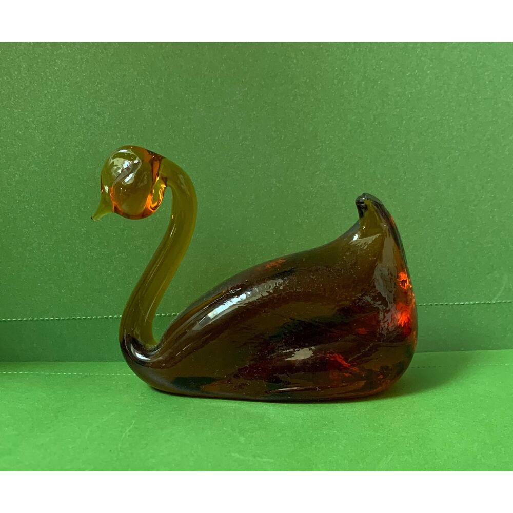 Hand-blown Amber Glass Pilgrim Glass Style Swan Figurine Paperweight 1970s